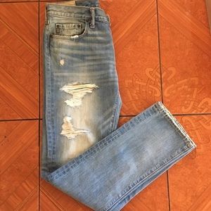 Abercrombie & Fitch light washed men’s jeans.